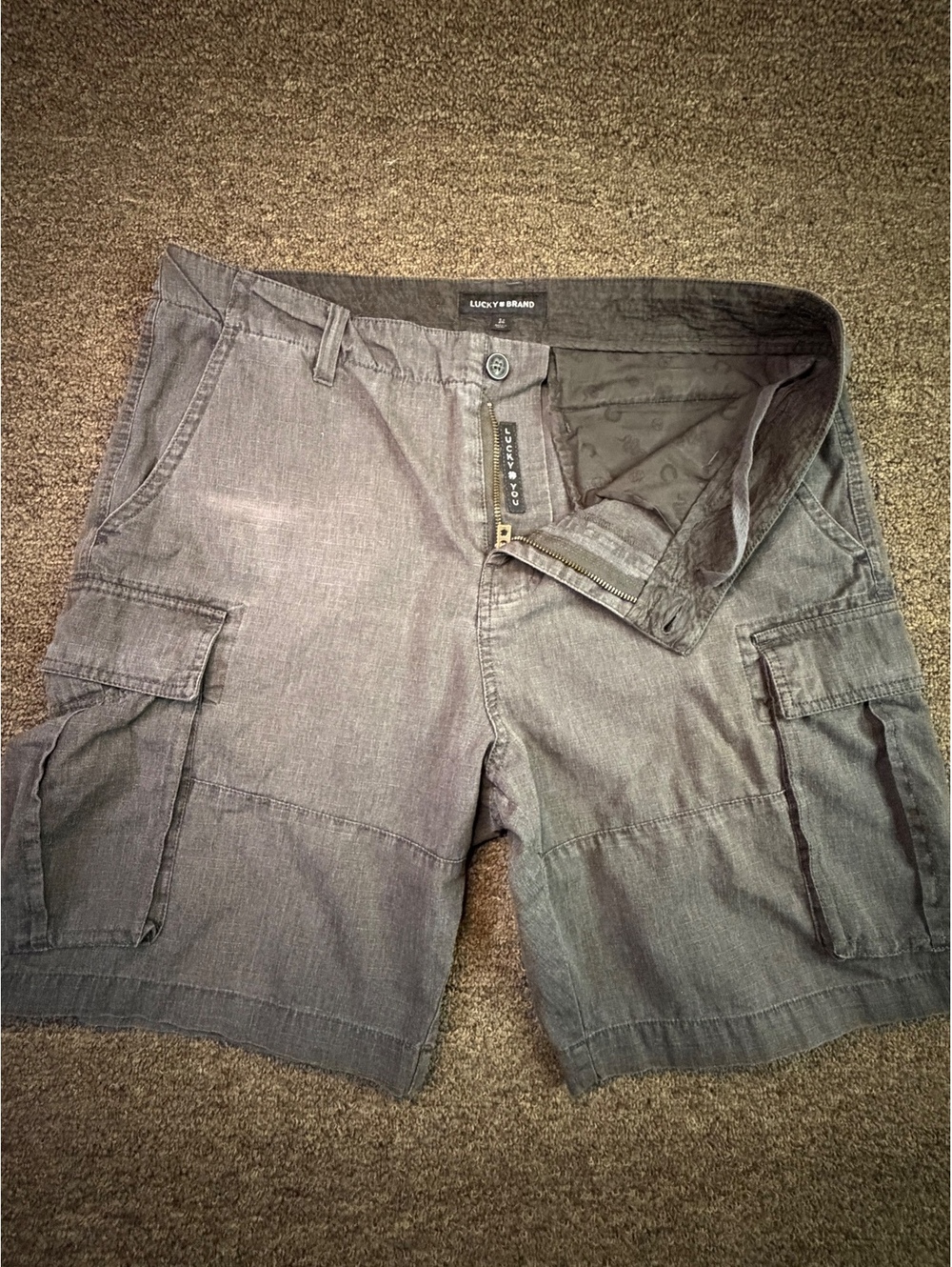 Lucky Brand Mens Cargo Shorts 34 Gray Utility Y2K
